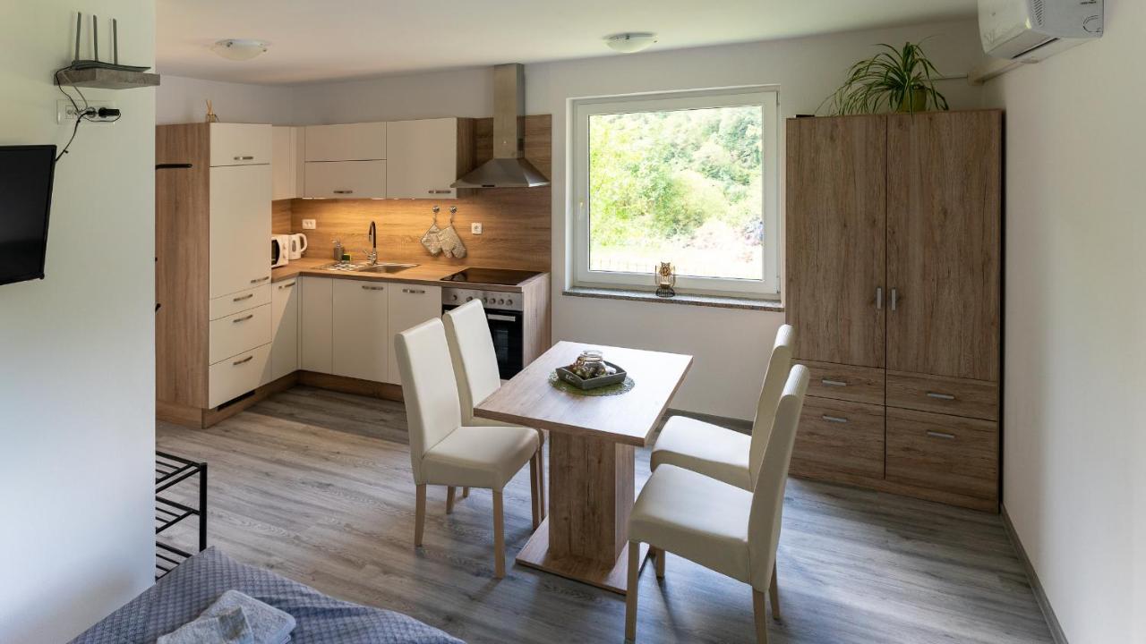 Greenriver Apartment Spodnje Gorje ภายนอก รูปภาพ